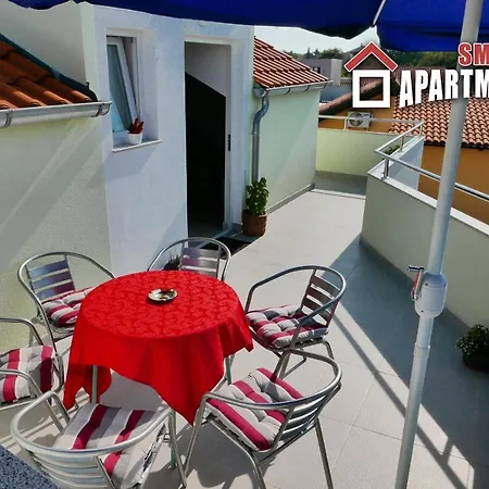 Apartment Smoljic *